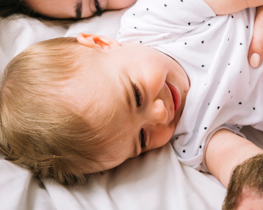 infant sleeper for bed